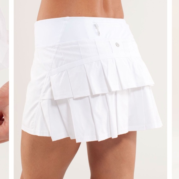 EUC, Lululemon Run: Pace Setter Skirt, White, Sz 4 - Picture 3 of 10